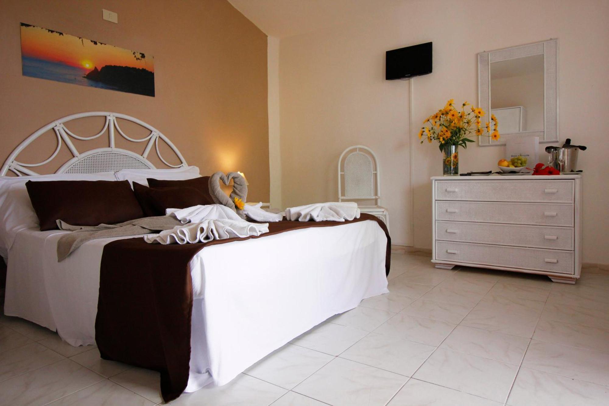 Villaggio Baia D'Ercole Capo Vaticano Zewnętrze zdjęcie